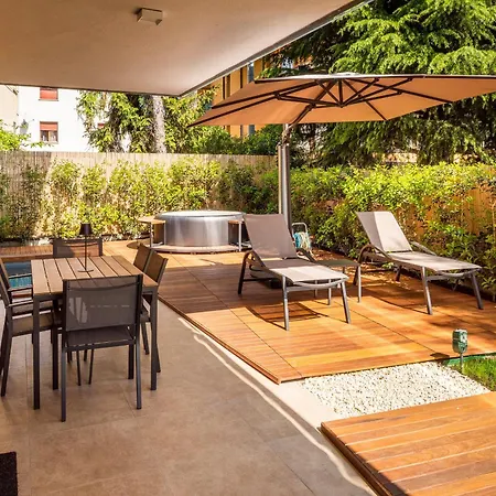 Mirabello Private Pool バルドリーノ