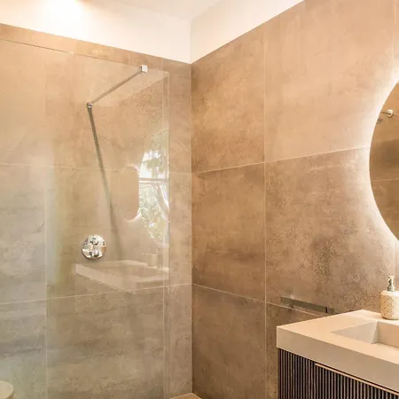 Mirabello Private Pool バルドリーノ